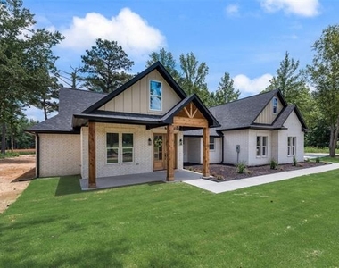 17404 County Road 479 - Photo Thumbnail 1
