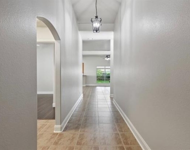 8309 Juliette Drive - Photo Thumbnail 5