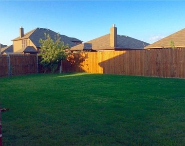 13104 Palancar Drive - Photo Thumbnail 14