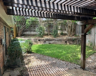 3028 Matterhorn Drive - Photo Thumbnail 10
