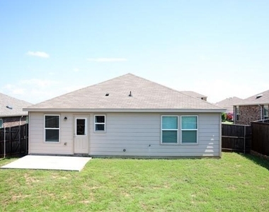 1416 Waggoner Drive - Photo Thumbnail 29