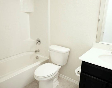 1416 Waggoner Drive - Photo Thumbnail 21