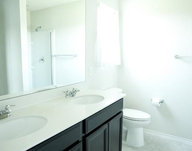 1416 Waggoner Drive - Photo Thumbnail 18