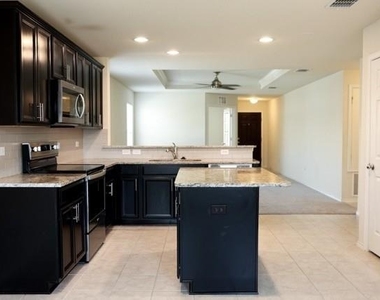 1416 Waggoner Drive - Photo Thumbnail 34
