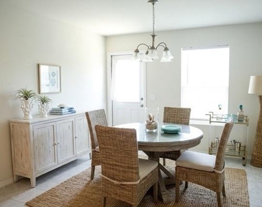 1416 Waggoner Drive - Photo Thumbnail 6