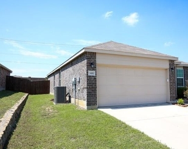 1416 Waggoner Drive - Photo Thumbnail 32