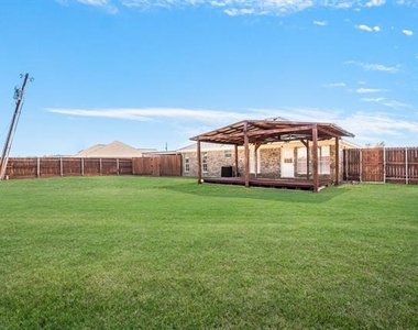 712 Billups Circle - Photo Thumbnail 36