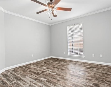 712 Billups Circle - Photo Thumbnail 32