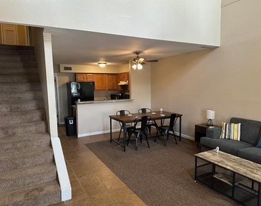 921 Bruce Way - Photo Thumbnail 1