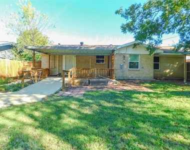 325 W Jones Street - Photo Thumbnail 25