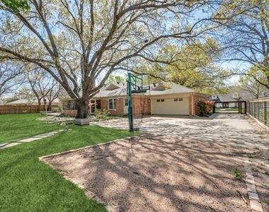 4321 Northview Lane - Photo Thumbnail 22