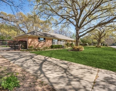 4321 Northview Lane - Photo Thumbnail 24