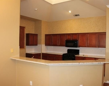 4829 Bull Run Drive - Photo Thumbnail 9