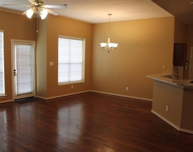 4829 Bull Run Drive - Photo Thumbnail 8