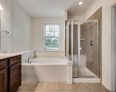 1930 Loma Alta Drive - Photo Thumbnail 25