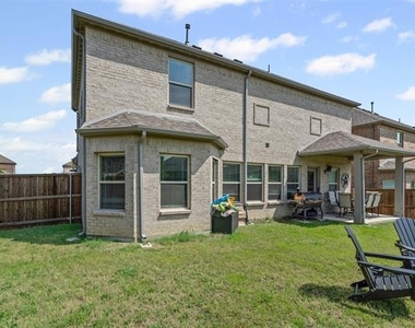 1206 Fox Chase Drive - Photo Thumbnail 29