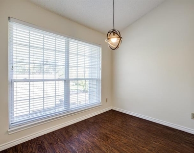 8550 Fair Oaks Crossing - Photo Thumbnail 5