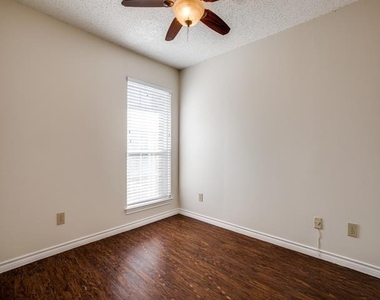 8550 Fair Oaks Crossing - Photo Thumbnail 9