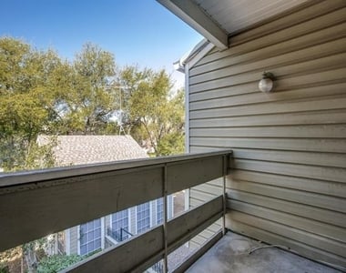 8550 Fair Oaks Crossing - Photo Thumbnail 11