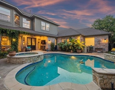 4954 Northshore Drive - Photo Thumbnail 2