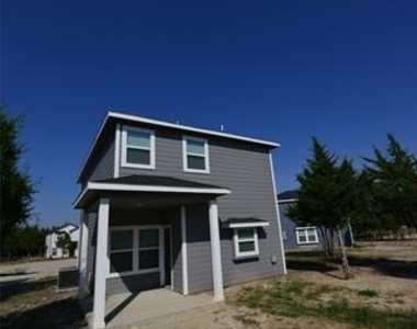 2385 Murphy Court - Photo Thumbnail 3
