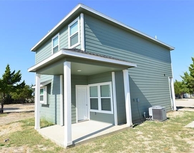 2393 Murphy Court - Photo Thumbnail 3