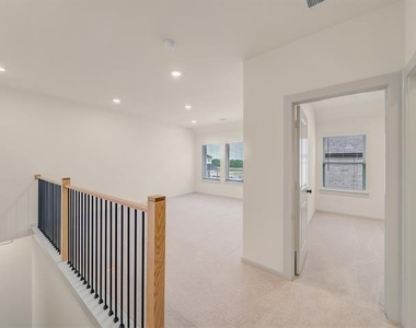 4712 Tippett Drive - Photo Thumbnail 22