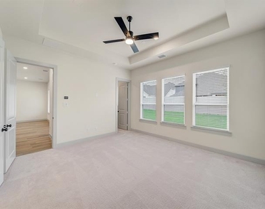 4712 Tippett Drive - Photo Thumbnail 10