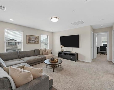 4001 Hackney Springs Lane - Photo Thumbnail 15
