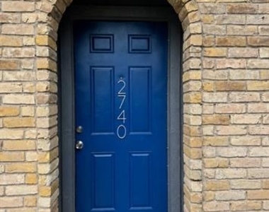 2742 Saint George Place - Photo Thumbnail 10