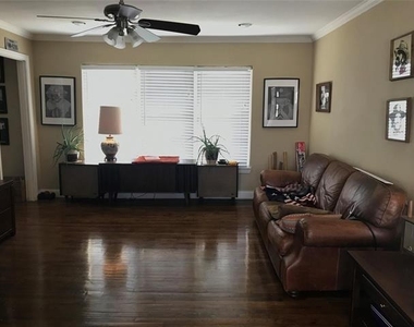 4717 Deere Street - Photo Thumbnail 3
