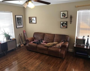 4717 Deere Street - Photo Thumbnail 2