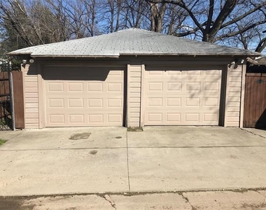 4717 Deere Street - Photo Thumbnail 7