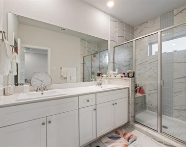 4525 Ward Street - Photo Thumbnail 15
