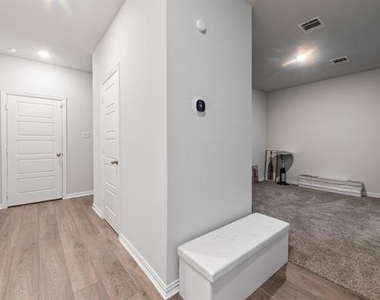 4525 Ward Street - Photo Thumbnail 18