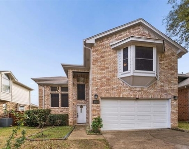 2124 Newport Drive - Photo Thumbnail 1