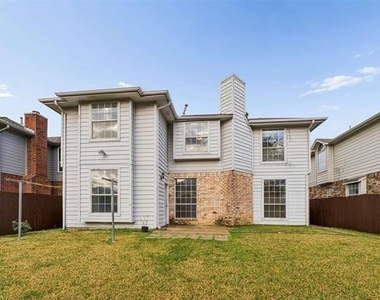 2124 Newport Drive - Photo Thumbnail 34