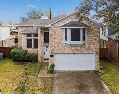 2124 Newport Drive - Photo Thumbnail 37