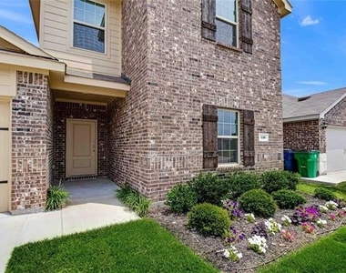110 Real Quiet Lane - Photo Thumbnail 1