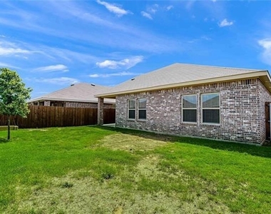 110 Real Quiet Lane - Photo Thumbnail 20