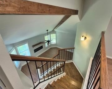 2913 David Drive - Photo Thumbnail 9