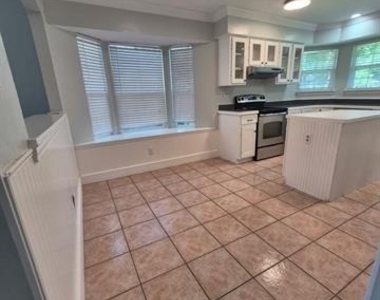 2913 David Drive - Photo Thumbnail 6