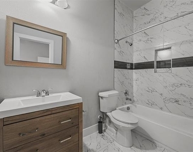 204 N Getzendaner Street - Photo Thumbnail 14