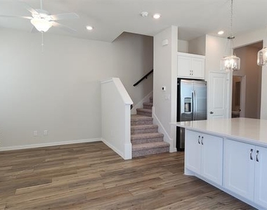1100 Concan Drive - Photo Thumbnail 3