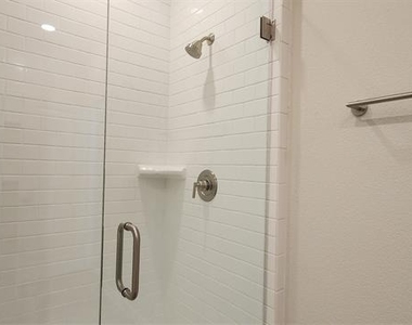 1100 Concan Drive - Photo Thumbnail 14