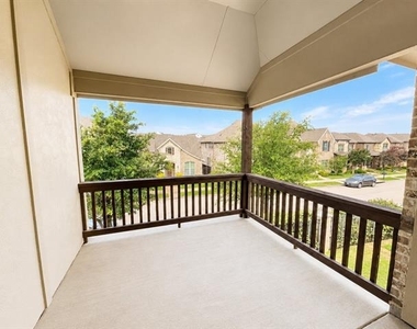 1033 Lone Ivory Trail - Photo Thumbnail 17