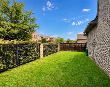 1033 Lone Ivory Trail - Photo Thumbnail 12