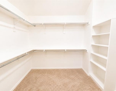 1033 Lone Ivory Trail - Photo Thumbnail 20