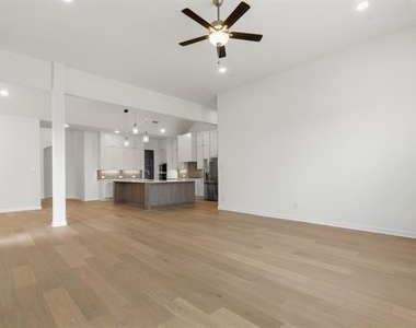 5901 Maddie Ann Drive - Photo Thumbnail 8