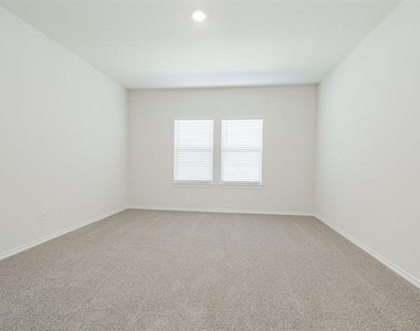 903 Shear Drive - Photo Thumbnail 16